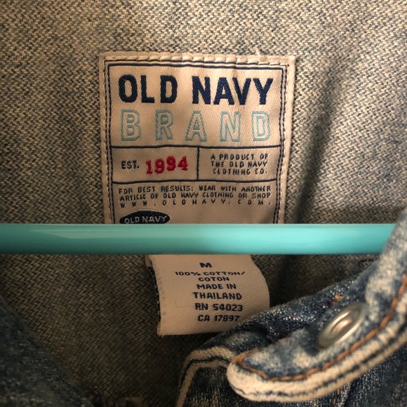 Old navy jean jacket - Picture 3 of 4